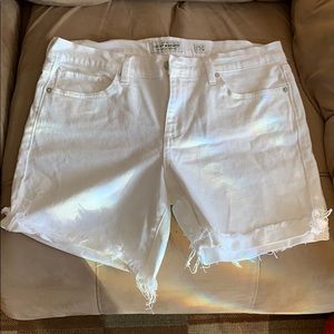 Lucky Brand white Jean shorts with frayed hem